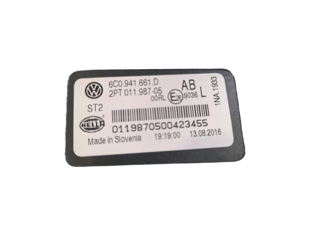 FARO ANTINIEBLA DELANTERO IZQUIERDO VOLKSWAGEN POLO 2016