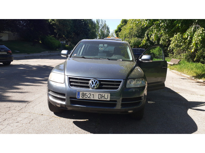 PUERTA DELANTERA DERECHA VOLKSWAGEN TOUAREG 2005