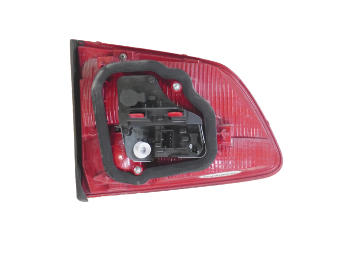 PILOTO TRASERO DERECHO INTERIOR VOLKSWAGEN TOURAN 2012