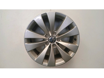 LLANTA VOLKSWAGEN PASSAT 2012