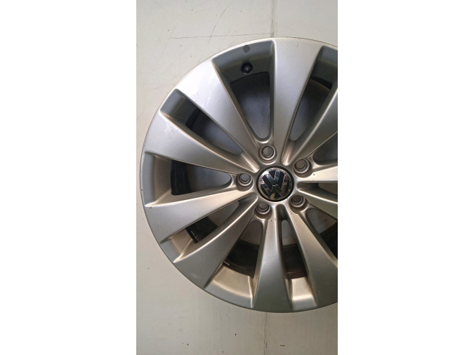 LLANTA VOLKSWAGEN PASSAT 2012