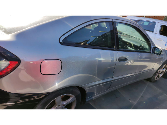 PILOTO INTERMITENTE RETROVISOR IZQUIERDO MERCEDES C 220 CDI 2005