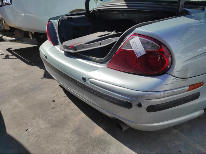 PARAGOLPES TRASERO JAGUAR S-TYPE 2001