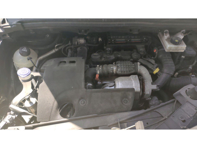 CAJA PORTAFUSIBLES PEUGEOT 3008 2016