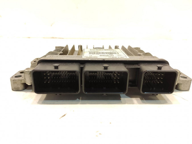 CENTRALITA MOTOR UCE DACIA SANDERO 2010