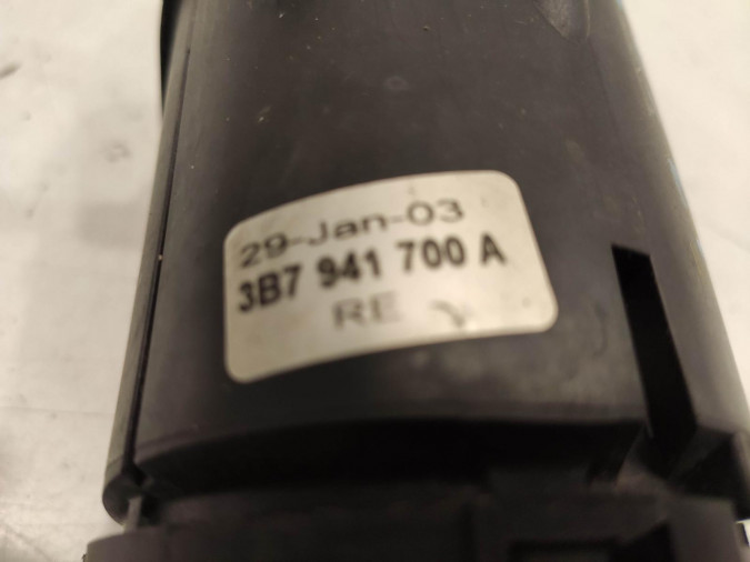 FARO ANTINIEBLA DELANTERO DERECHO FORD FOCUS C MAX 2003