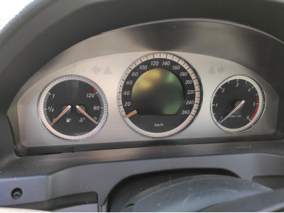 CUADRO INSTRUMENTOS MERCEDES C CLASS 2008