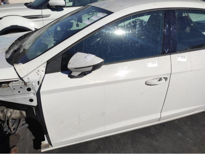 ELEVALUNAS DELANTERO IZQUIERDO SEAT LEON 2018