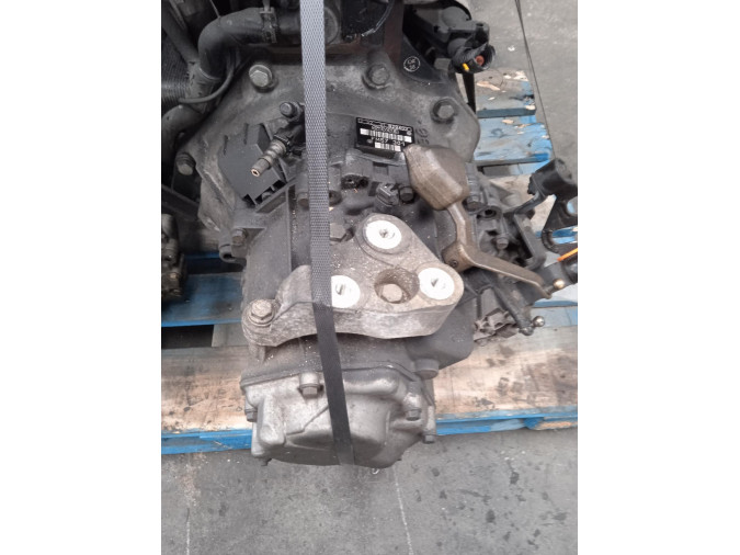 CAJA CAMBIOS SAAB 93 2003