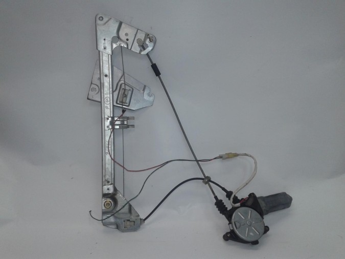 ELEVALUNAS TRASERO DERECHO MAZDA 323 1997