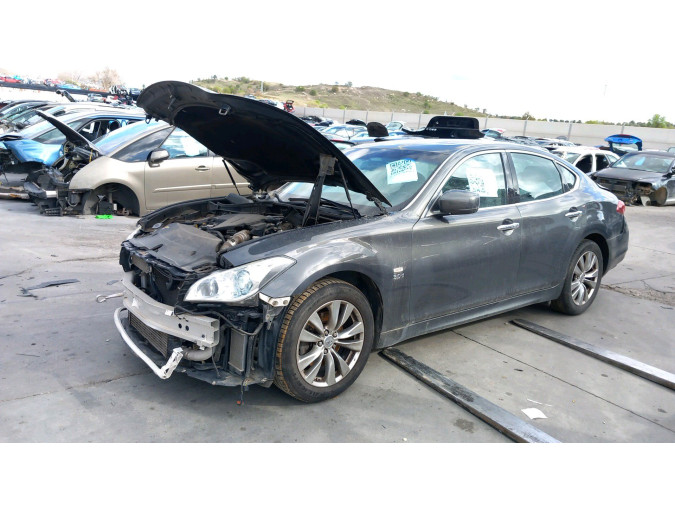 MECANICA TRASERA INFINITI Q70 2014