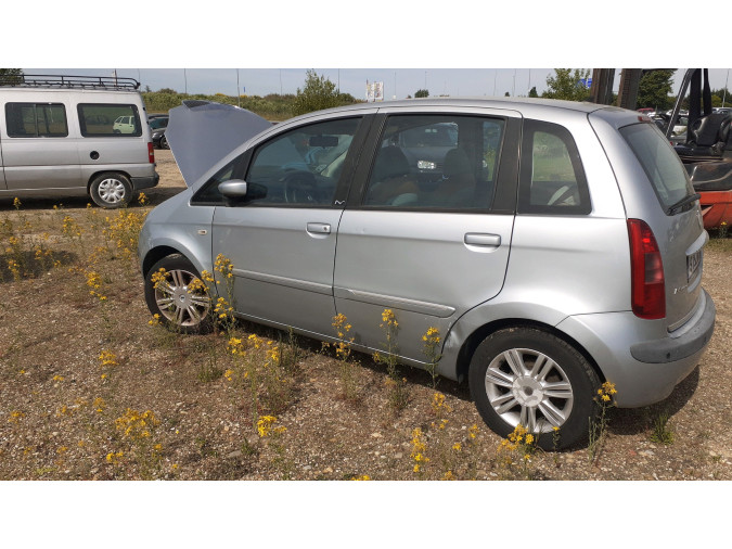MECANICA TRASERA	 LANCIA MUSA 2006