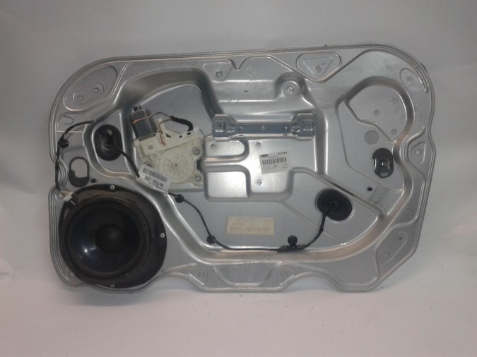 ELEVALUNAS DELANTERO DERECHO FORD FOCUS 2008
